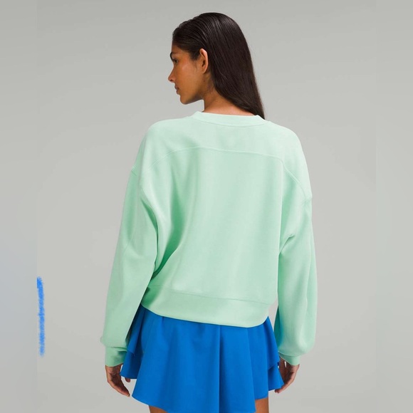 Lululemon Softstreme Crop - Picture 2 of 11